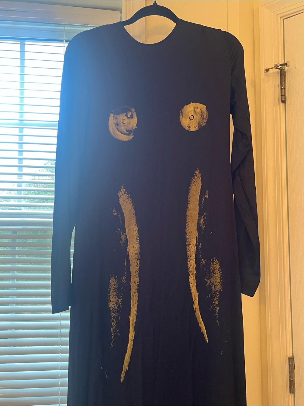 ZARA Black Gold Silhouette Abstract Art Maxi Dress Long Sleeve Size L